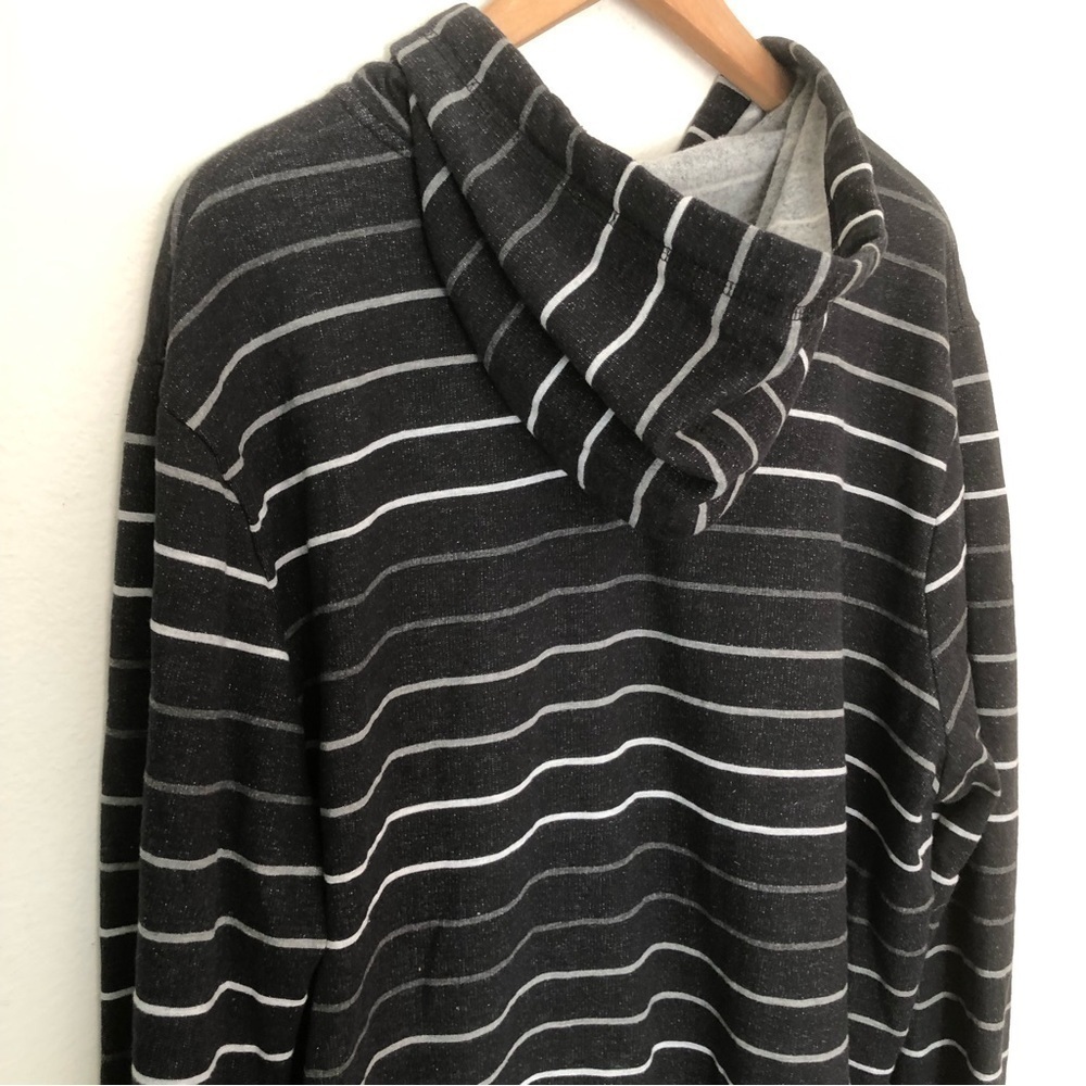 Trinity Collective Striped Hoodie - Picture 16 of 16